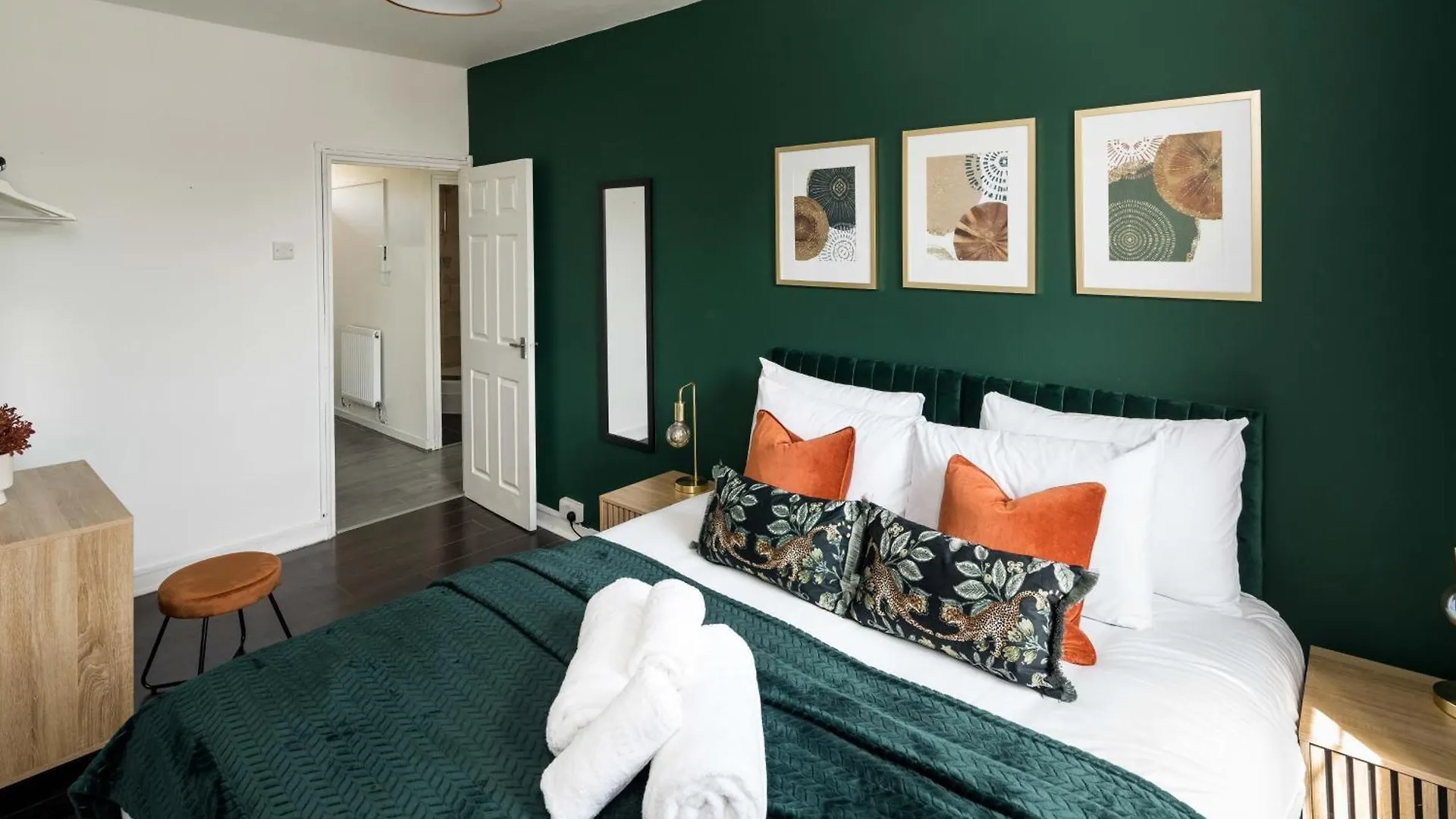 Sunny 2B-1B Flat Nr Borough Market, Central London