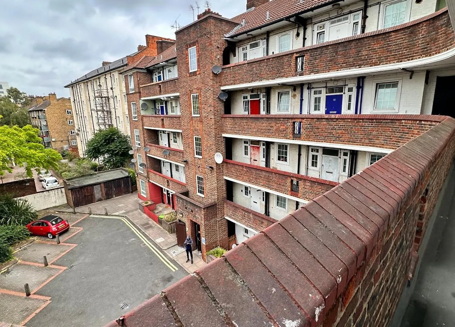 Sunny 2B-1B Flat Nr Borough Market, Central London 0*,